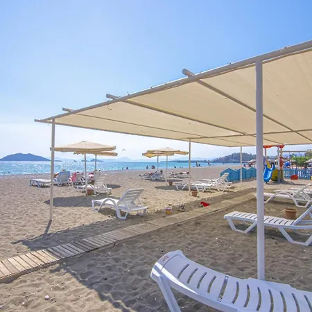 Sunset Club Aqualettings Mermaid 25