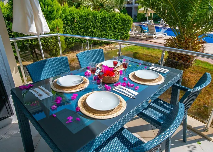 Sunset Club Aqualettings Mermaid 25 *