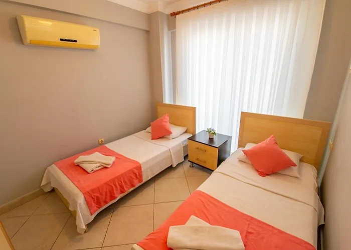 Sunset Club Aqualettings Mermaid 25